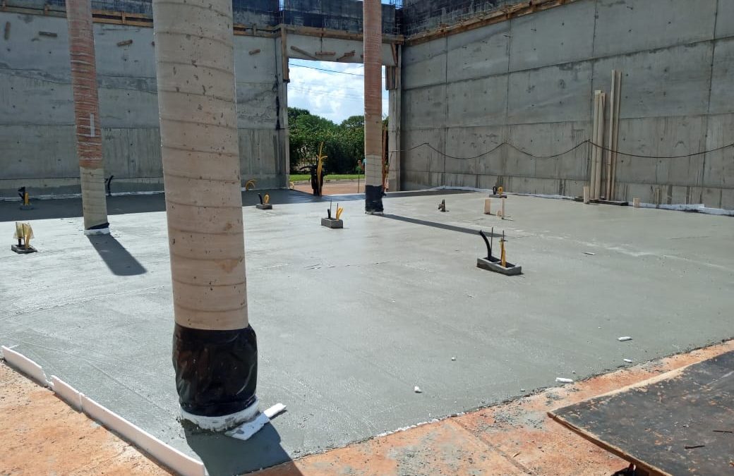 Loja Ducati Londrina – Paredes em Concreto